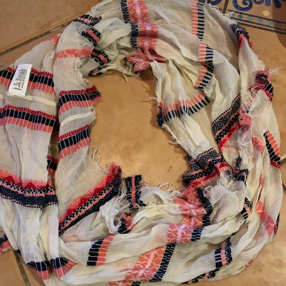 American eagle infinity scars w tag